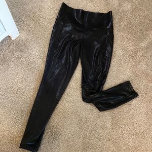 Salutation Stash Shine Tight Black Foil